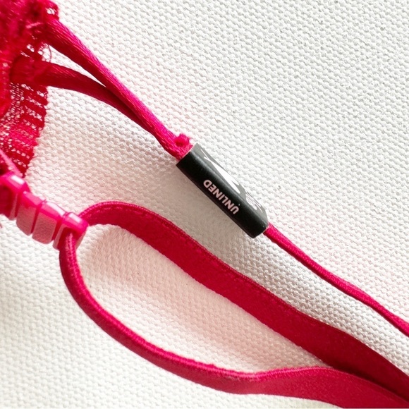 Victoria's Secret Bra Dream Angels Push Up Without Padding Lace Red 36B - Picture 10 of 10